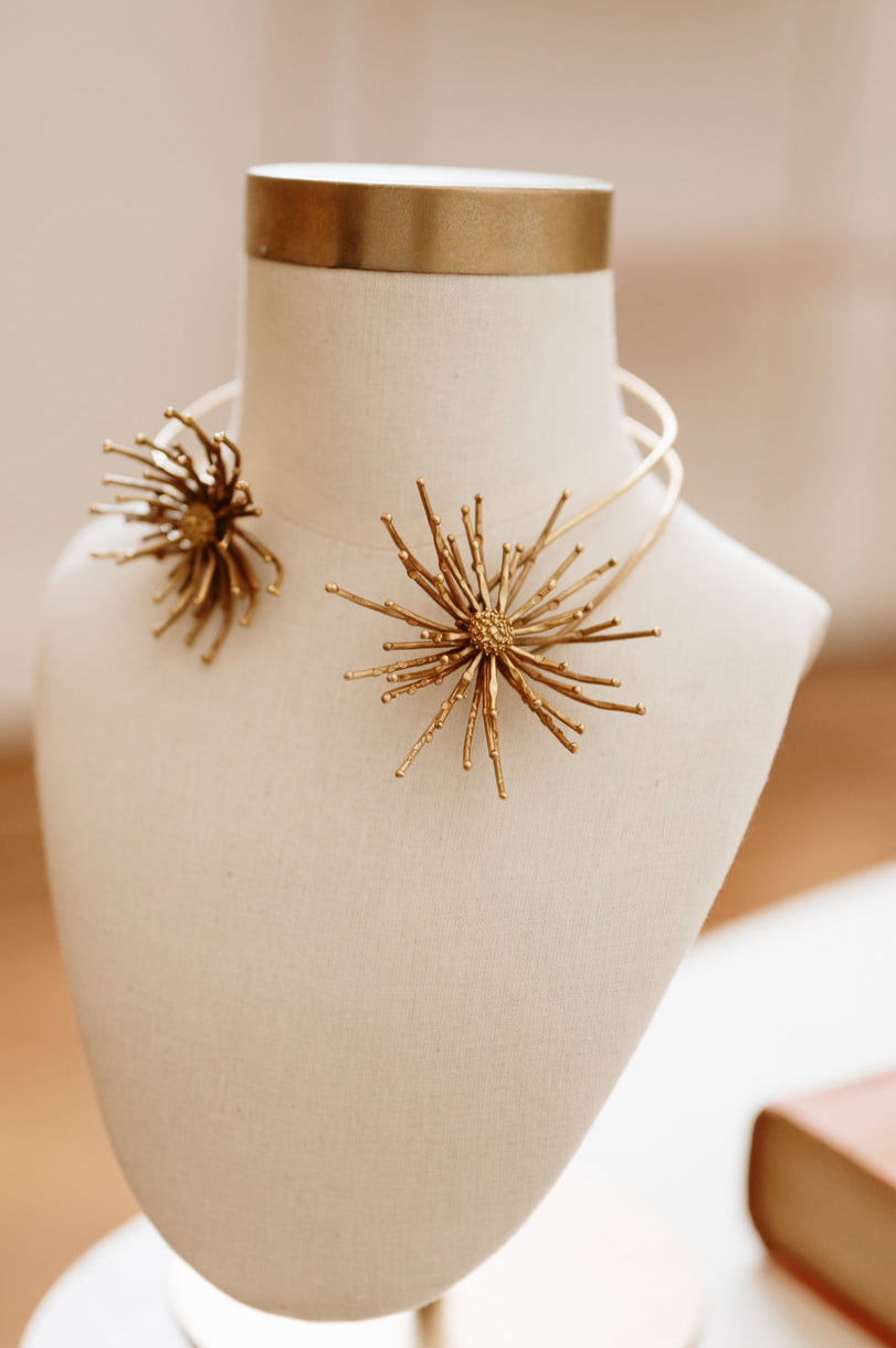 Anemona necklace