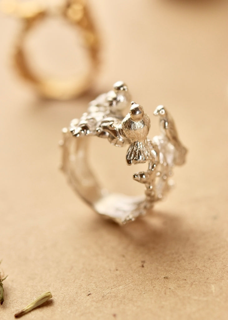 Nest Ring