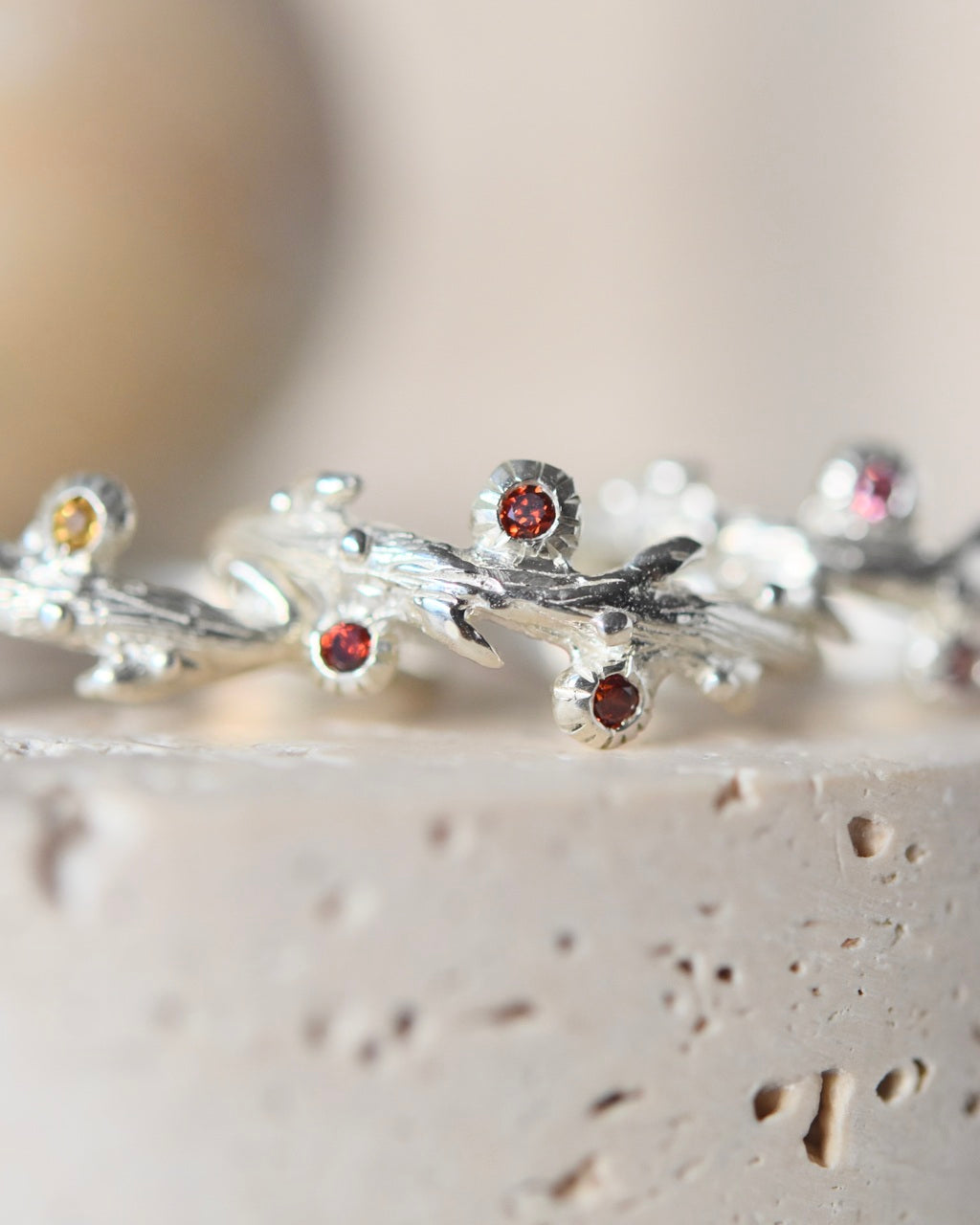 The Roses ring