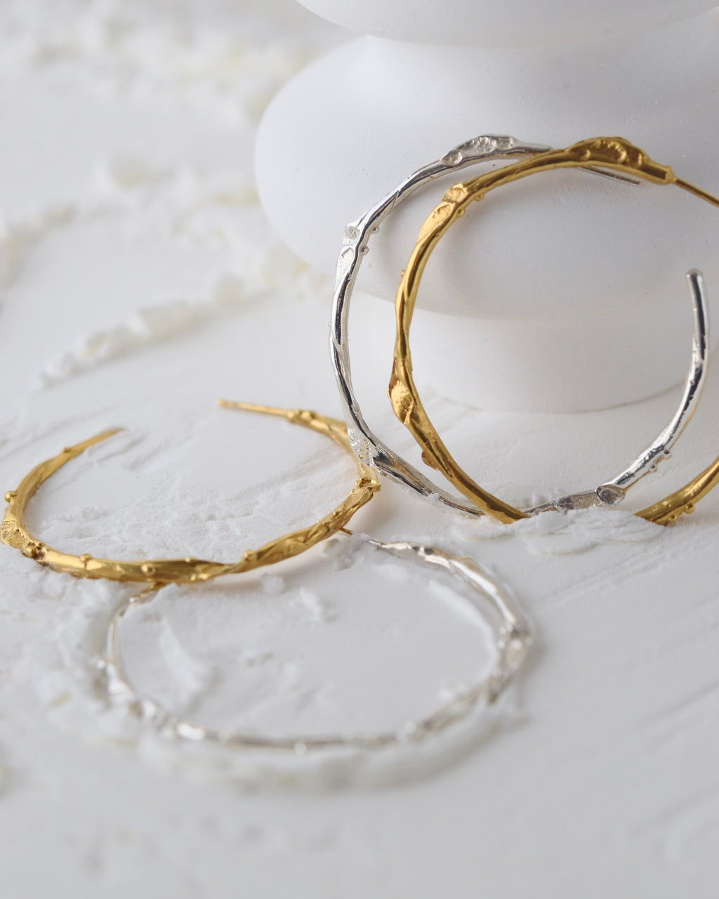 Liana Hoops