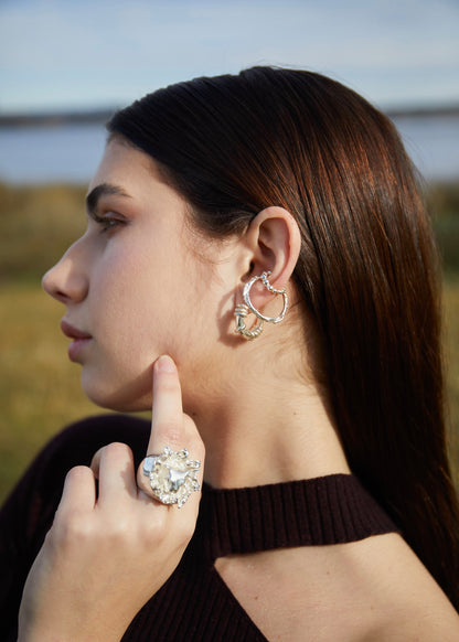 Liana Earcuff