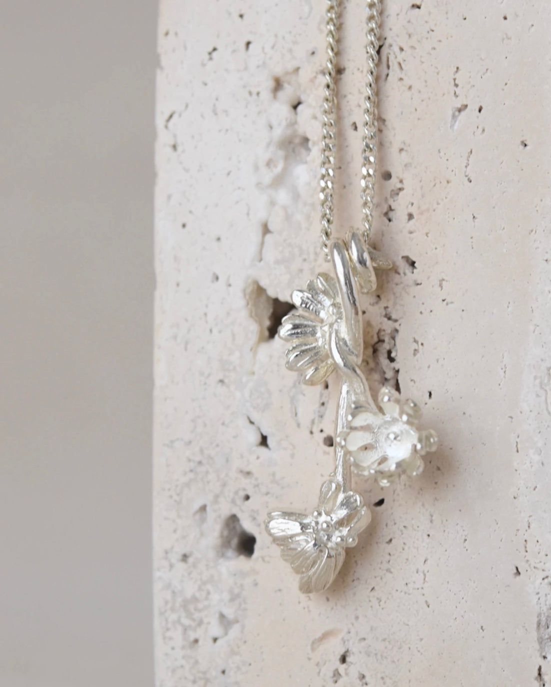 Agreste Necklace