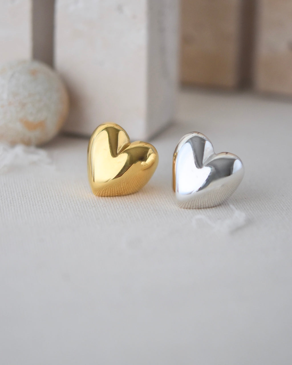Cuore ring