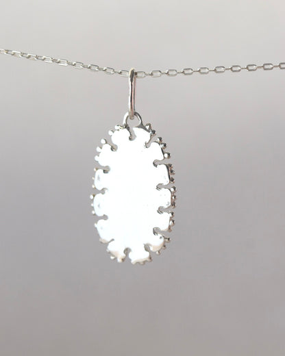 Reflex charm