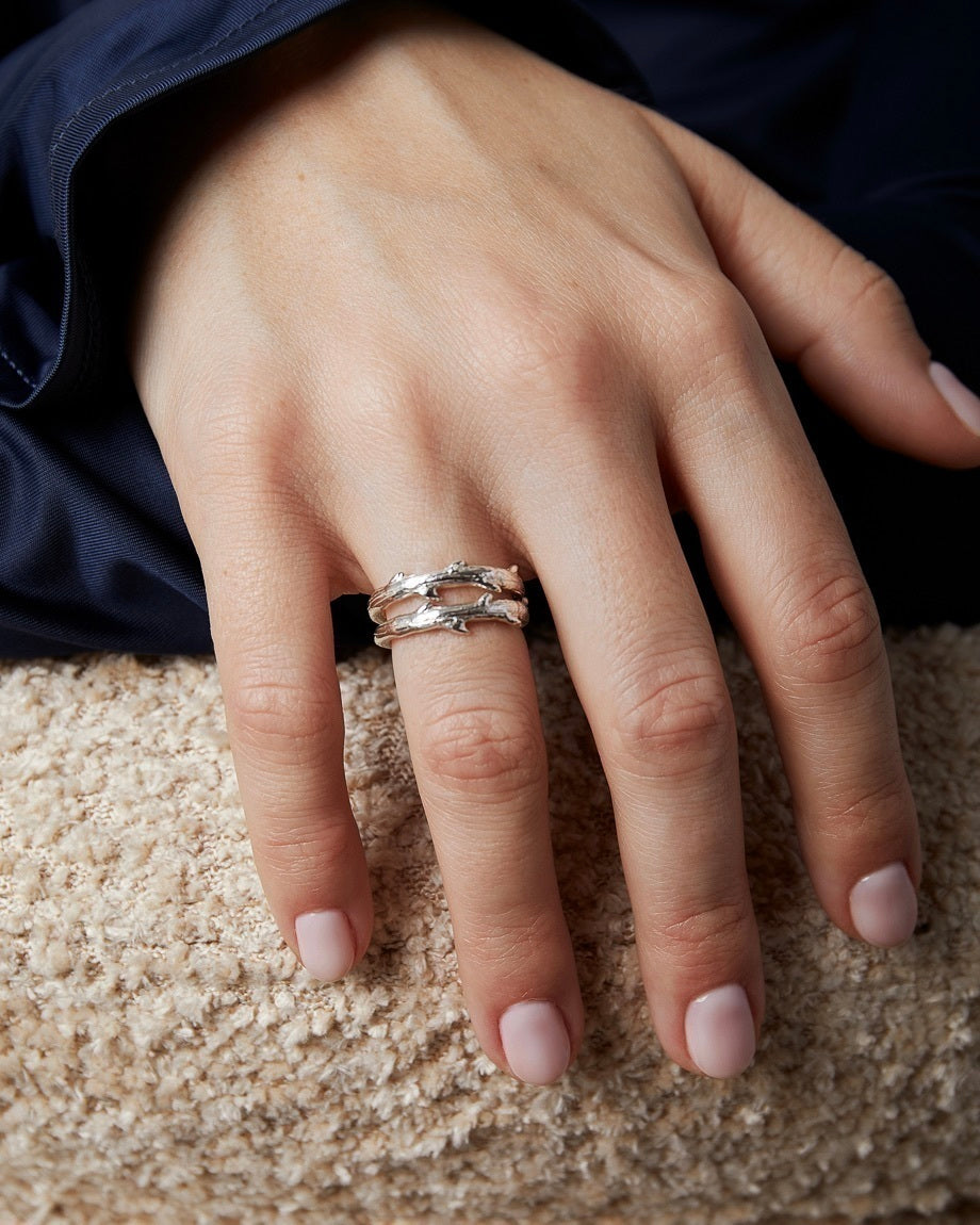 Wind Dagger ring