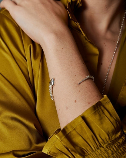 Bicha Cuff